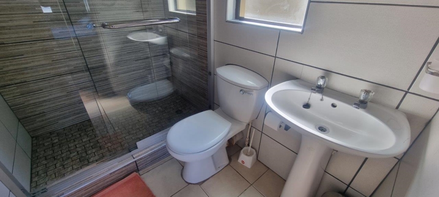 3 Bedroom Property for Sale in Hibberdene KwaZulu-Natal