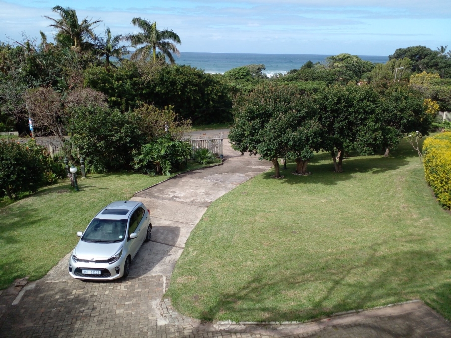 4 Bedroom Property for Sale in Leisure Bay KwaZulu-Natal