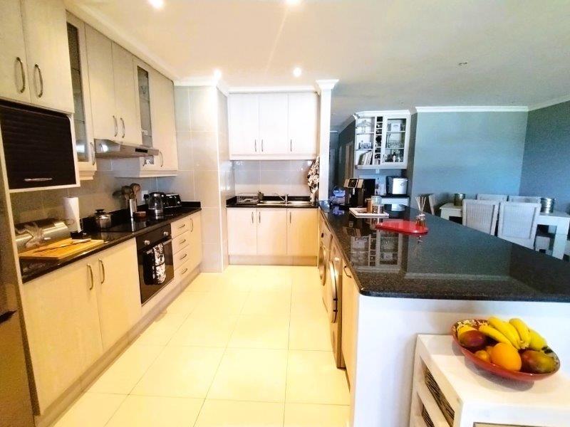 4 Bedroom Property for Sale in Margate KwaZulu-Natal