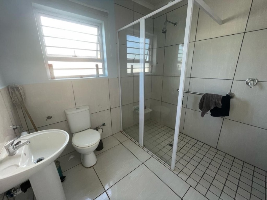 1 Bedroom Property for Sale in Sea Park KwaZulu-Natal