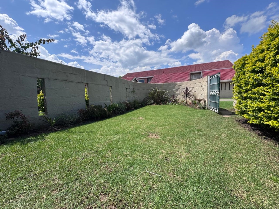 3 Bedroom Property for Sale in Huttenheights KwaZulu-Natal