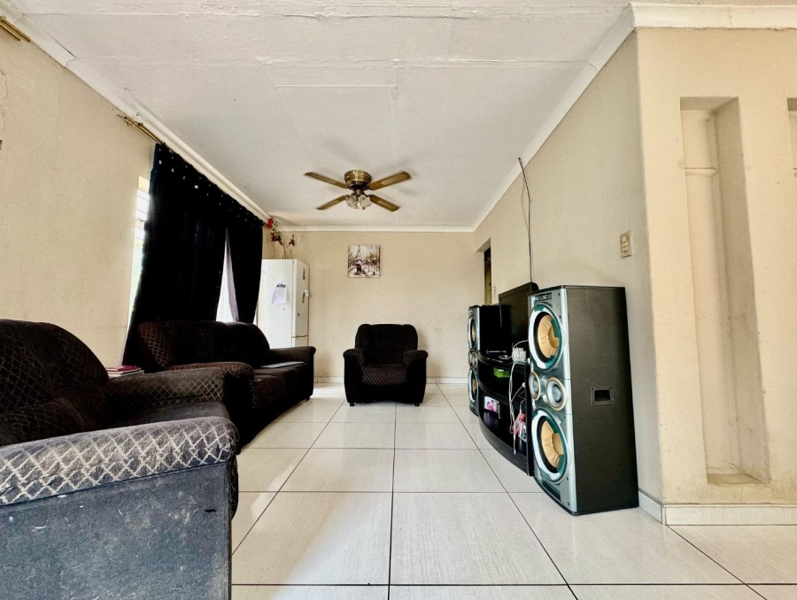 3 Bedroom Property for Sale in Sunset View KwaZulu-Natal