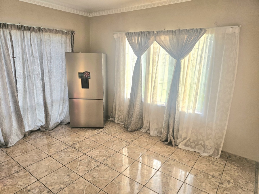 3 Bedroom Property for Sale in Pioneer Park KwaZulu-Natal