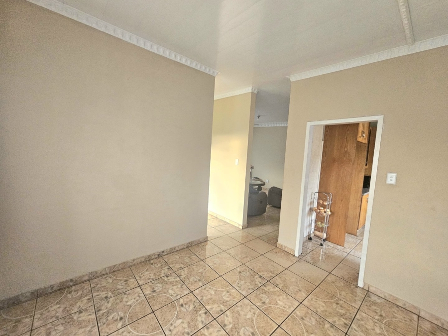 3 Bedroom Property for Sale in Pioneer Park KwaZulu-Natal