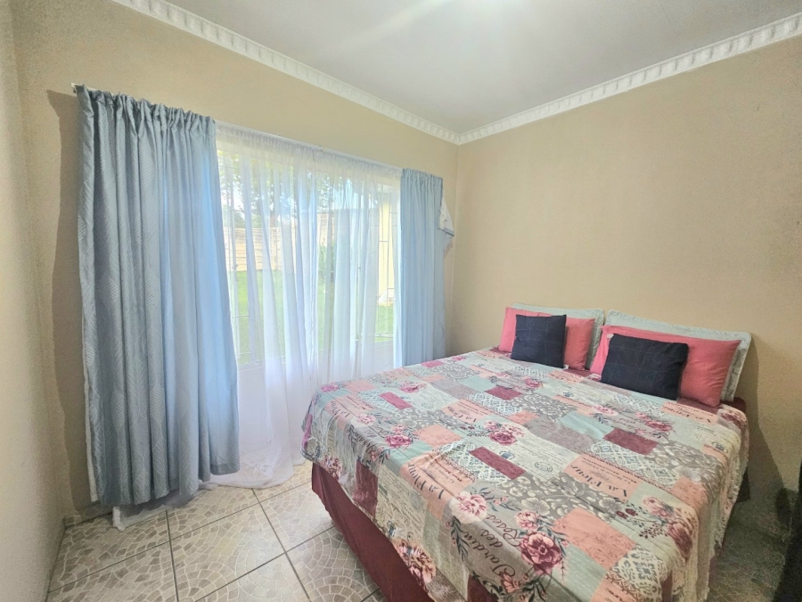 3 Bedroom Property for Sale in Pioneer Park KwaZulu-Natal