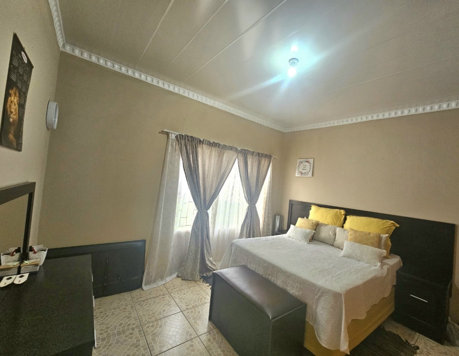 3 Bedroom Property for Sale in Pioneer Park KwaZulu-Natal