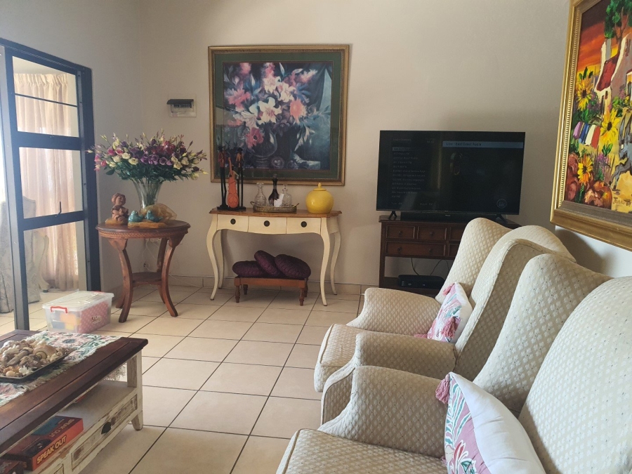 4 Bedroom Property for Sale in Southport KwaZulu-Natal