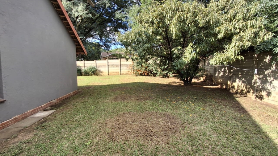 4 Bedroom Property for Sale in Sunnyridge KwaZulu-Natal