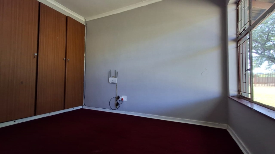 4 Bedroom Property for Sale in Sunnyridge KwaZulu-Natal