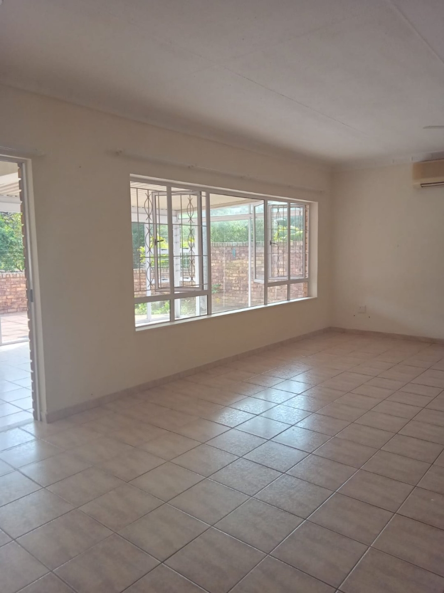 3 Bedroom Property for Sale in Margate KwaZulu-Natal