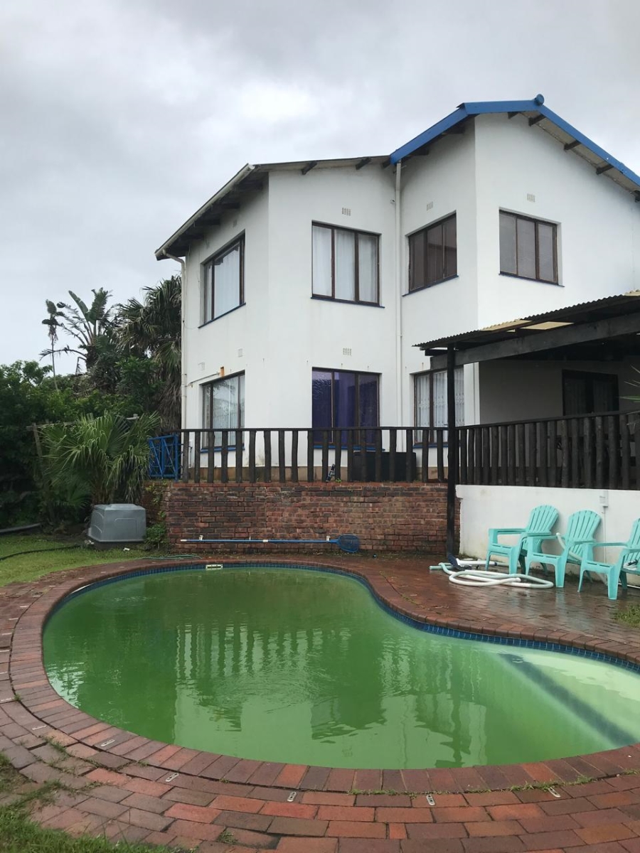 5 Bedroom Property for Sale in Leisure Crest KwaZulu-Natal