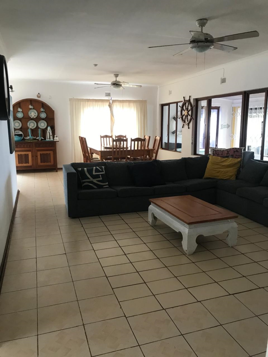 5 Bedroom Property for Sale in Leisure Crest KwaZulu-Natal