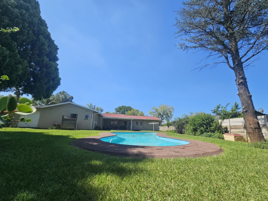 3 Bedroom Property for Sale in Huttenheights KwaZulu-Natal