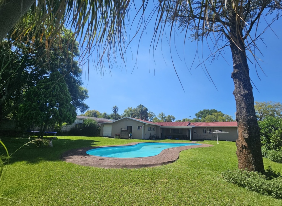 3 Bedroom Property for Sale in Huttenheights KwaZulu-Natal