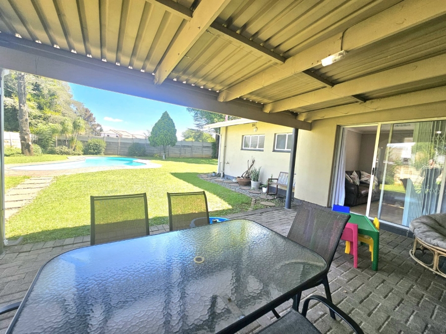 3 Bedroom Property for Sale in Huttenheights KwaZulu-Natal