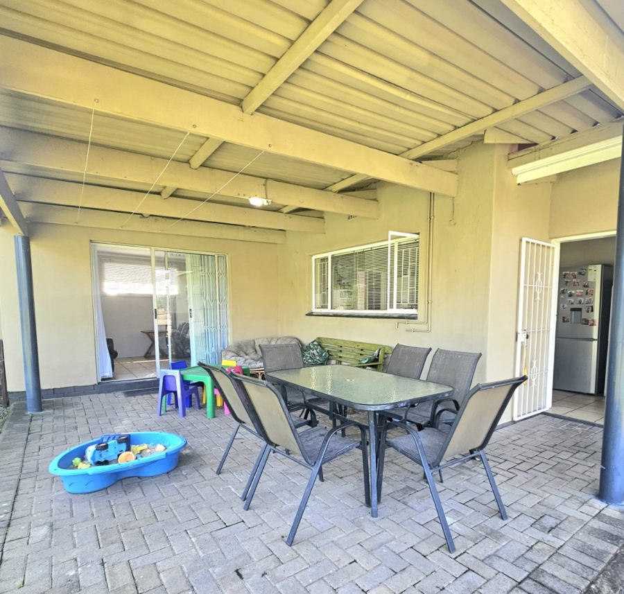 3 Bedroom Property for Sale in Huttenheights KwaZulu-Natal