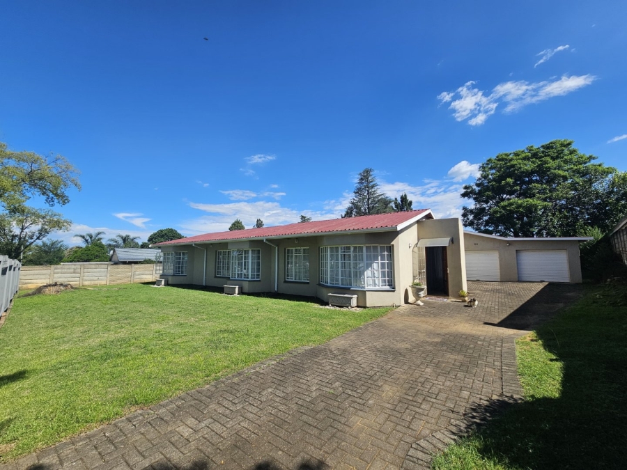 3 Bedroom Property for Sale in Huttenheights KwaZulu-Natal