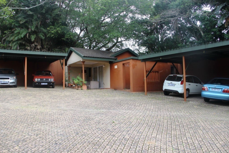  Bedroom Property for Sale in Uvongo KwaZulu-Natal
