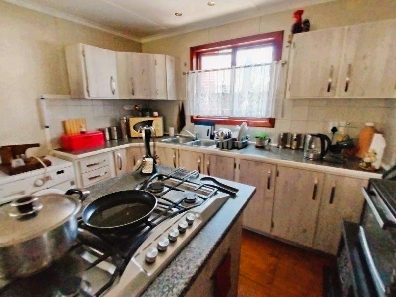 2 Bedroom Property for Sale in Hibberdene KwaZulu-Natal