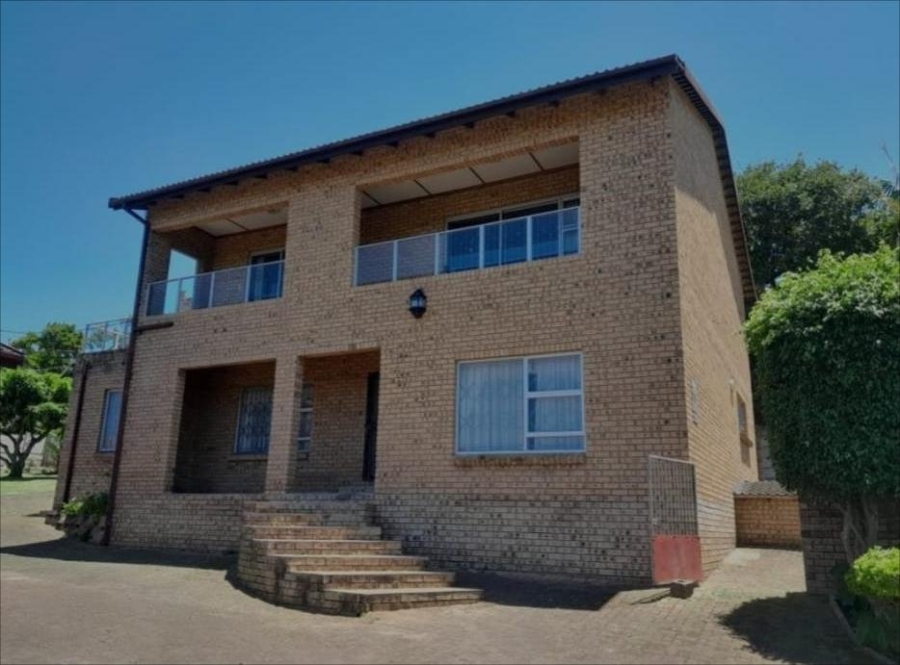 To Let 4 Bedroom Property for Rent in Margate KwaZulu-Natal
