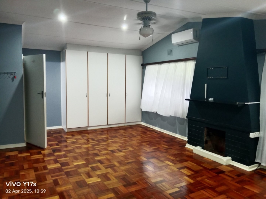 5 Bedroom Property for Sale in Pelham KwaZulu-Natal