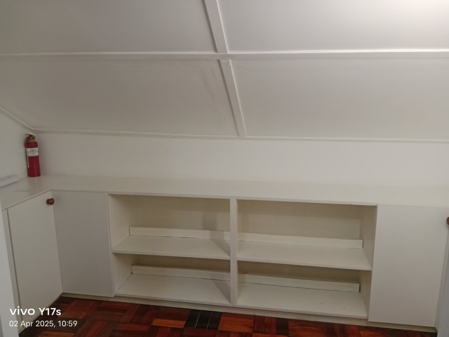 5 Bedroom Property for Sale in Pelham KwaZulu-Natal