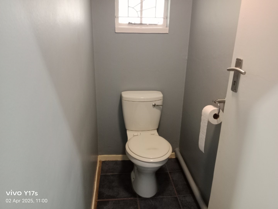 5 Bedroom Property for Sale in Pelham KwaZulu-Natal