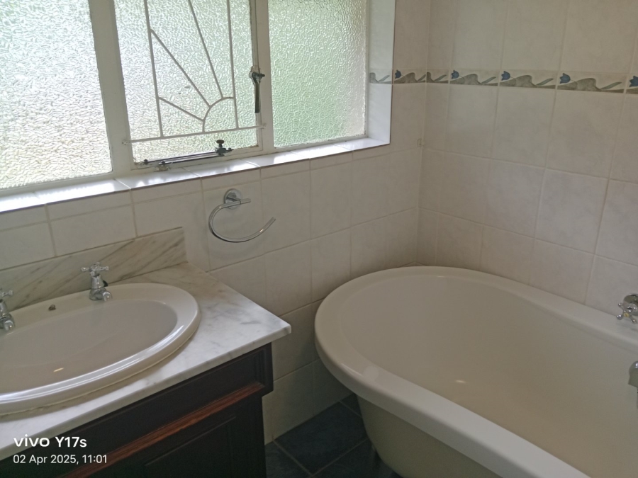 5 Bedroom Property for Sale in Pelham KwaZulu-Natal