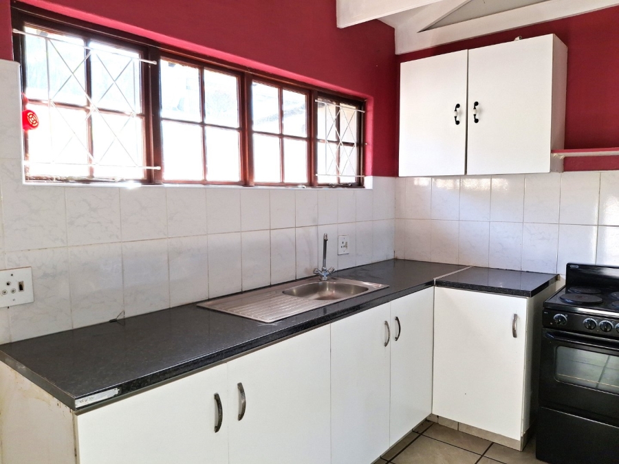 3 Bedroom Property for Sale in Port Edward KwaZulu-Natal