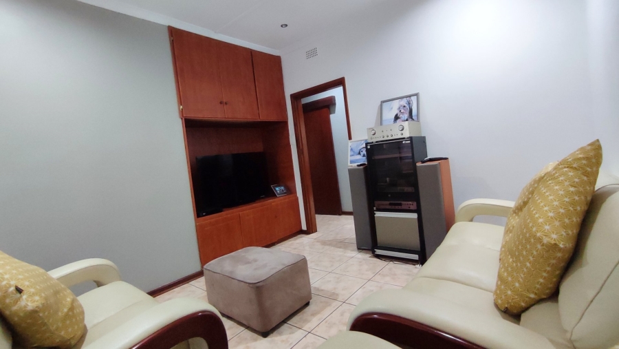 4 Bedroom Property for Sale in Marburg KwaZulu-Natal