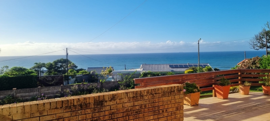 4 Bedroom Property for Sale in Pumula KwaZulu-Natal