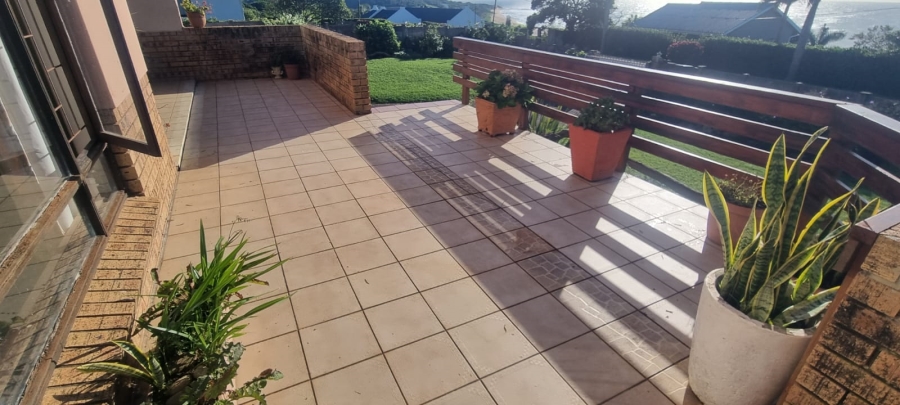 4 Bedroom Property for Sale in Pumula KwaZulu-Natal