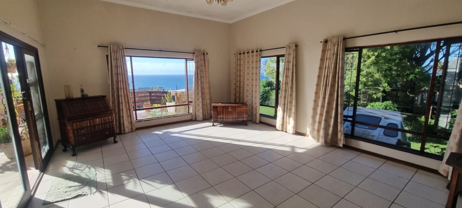 4 Bedroom Property for Sale in Pumula KwaZulu-Natal