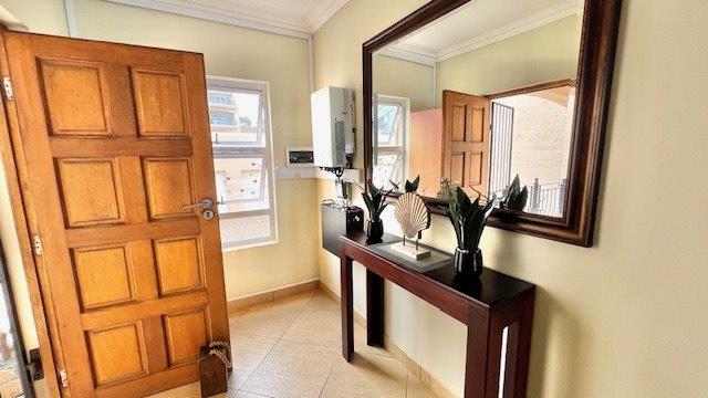3 Bedroom Property for Sale in Uvongo KwaZulu-Natal