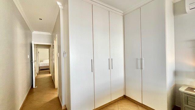 3 Bedroom Property for Sale in Uvongo KwaZulu-Natal