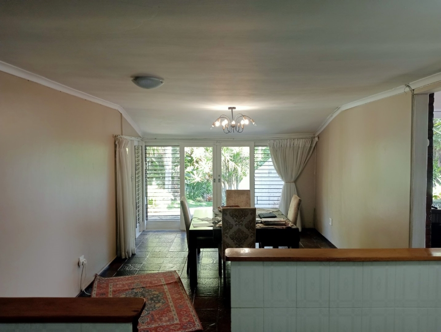 To Let 5 Bedroom Property for Rent in Woodside KwaZulu-Natal