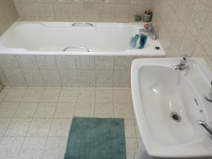 To Let 5 Bedroom Property for Rent in Woodside KwaZulu-Natal