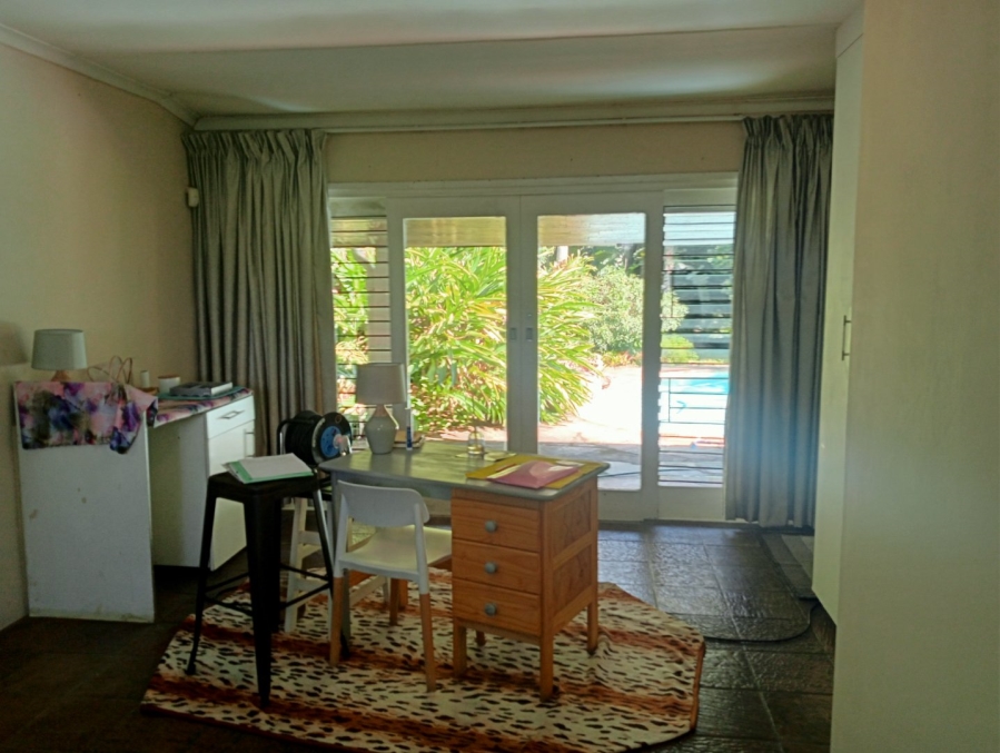 To Let 5 Bedroom Property for Rent in Woodside KwaZulu-Natal