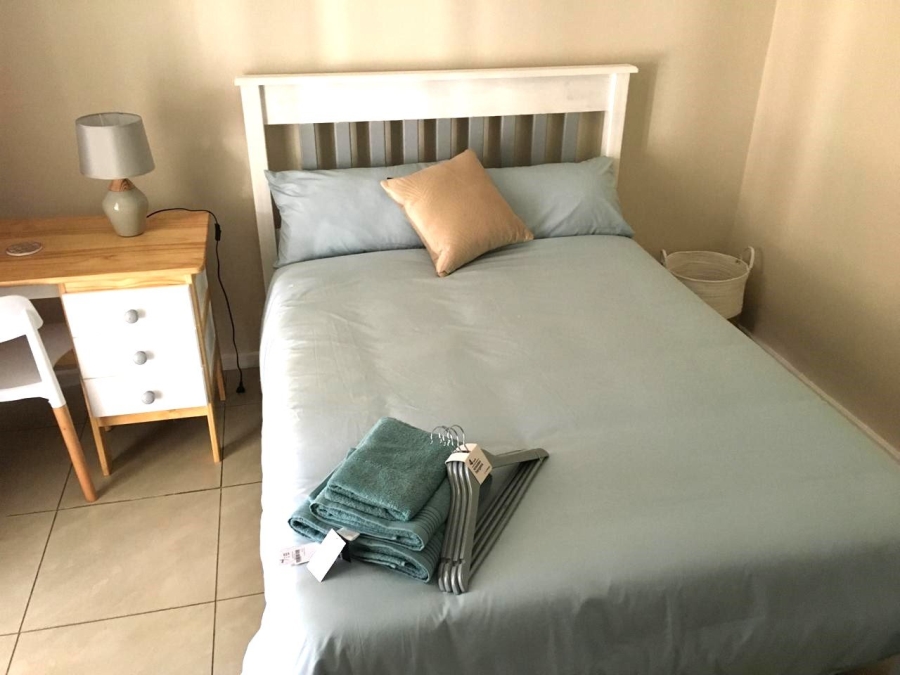 To Let 5 Bedroom Property for Rent in Woodside KwaZulu-Natal