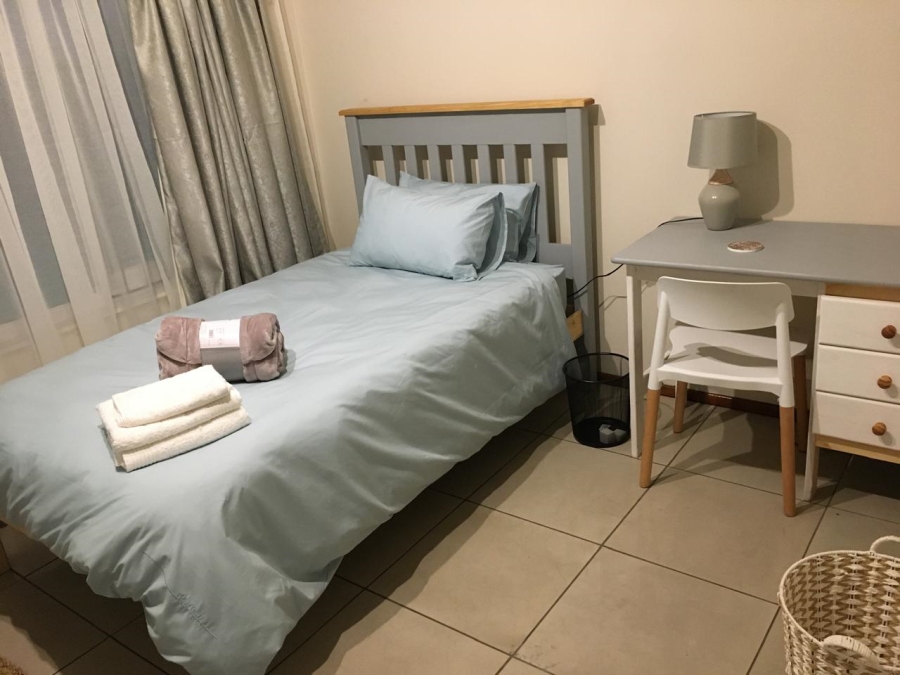 To Let 5 Bedroom Property for Rent in Woodside KwaZulu-Natal