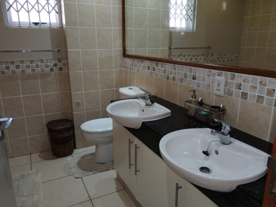 3 Bedroom Property for Sale in Margate Beach KwaZulu-Natal