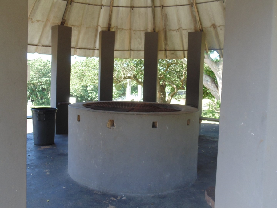1 Bedroom Property for Sale in Hibberdene KwaZulu-Natal