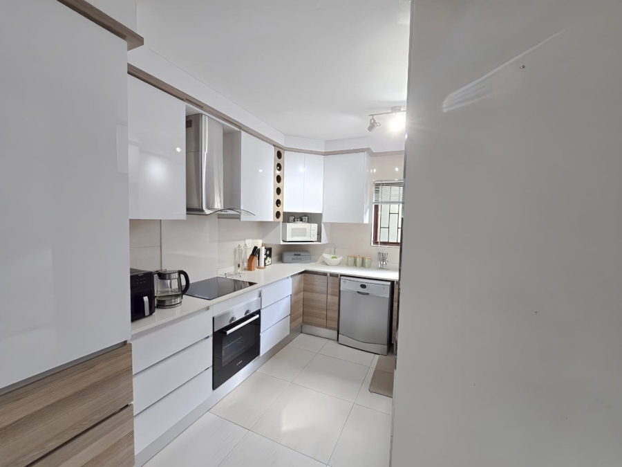 3 Bedroom Property for Sale in Wakenshaw Estate KwaZulu-Natal