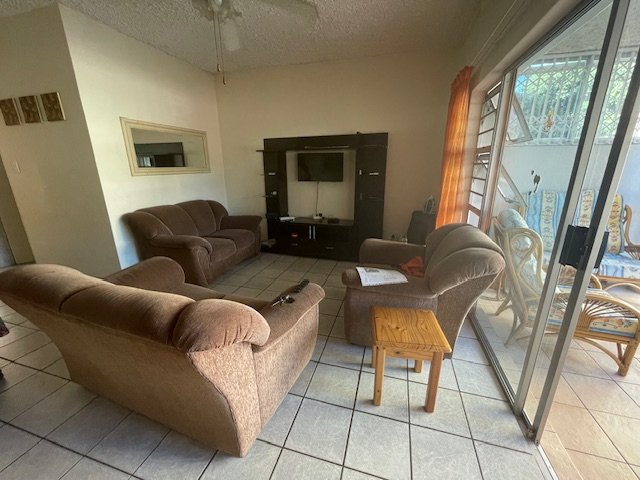 2 Bedroom Property for Sale in Margate KwaZulu-Natal