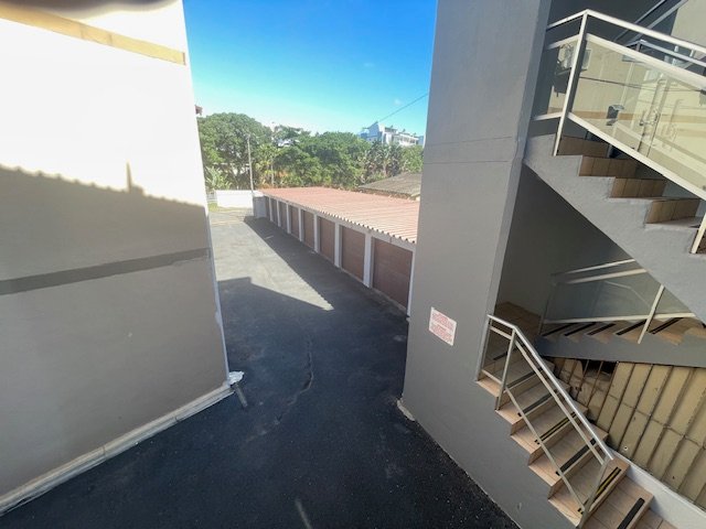 2 Bedroom Property for Sale in Margate KwaZulu-Natal