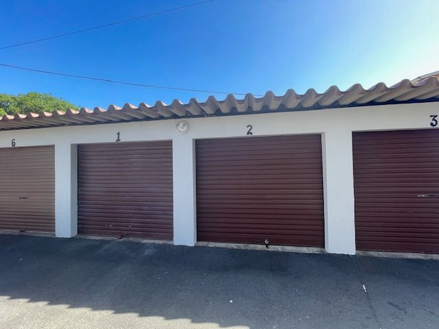 2 Bedroom Property for Sale in Margate KwaZulu-Natal
