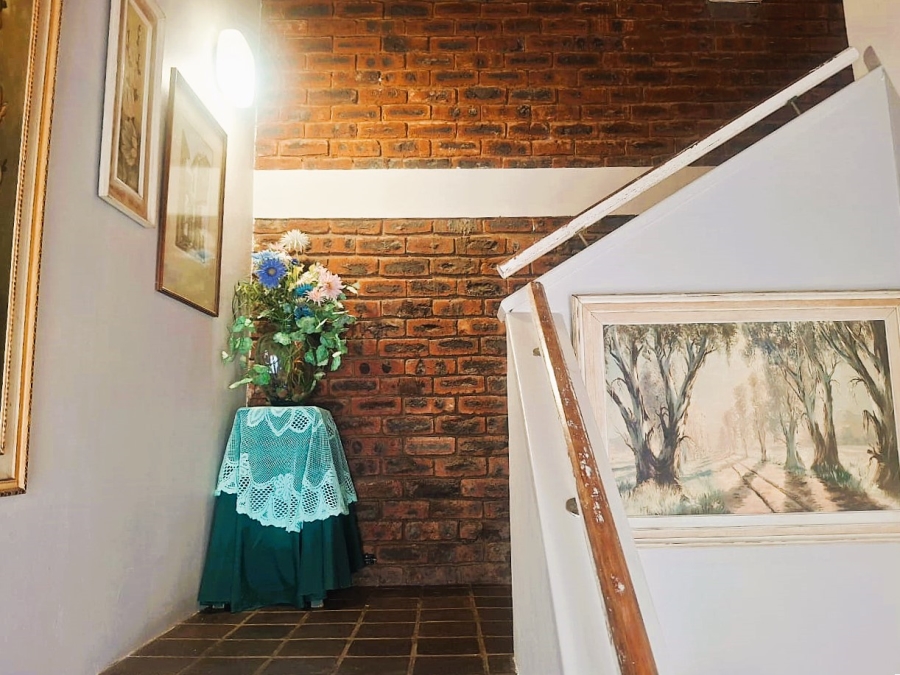 3 Bedroom Property for Sale in Umtentweni KwaZulu-Natal