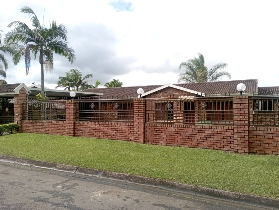 3 Bedroom Property for Sale in Scottsville KwaZulu-Natal