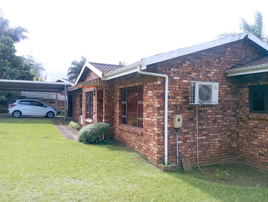 3 Bedroom Property for Sale in Scottsville KwaZulu-Natal