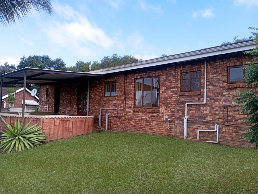 3 Bedroom Property for Sale in Scottsville KwaZulu-Natal